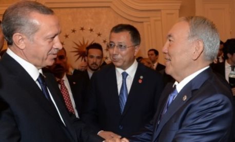 Эрдоган считает Назарбаева "аксакалом тюркского мира" 
